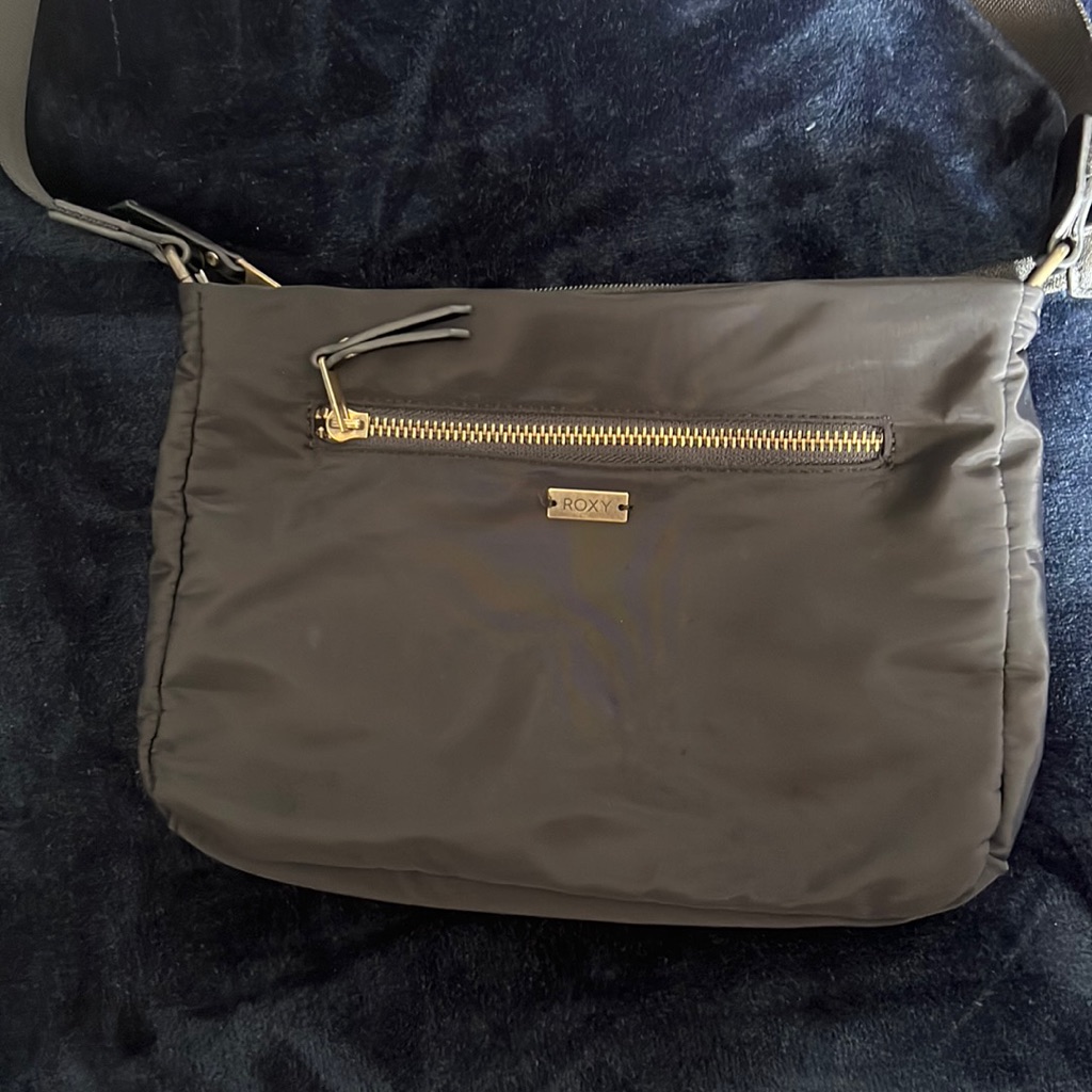 Roxy Purse